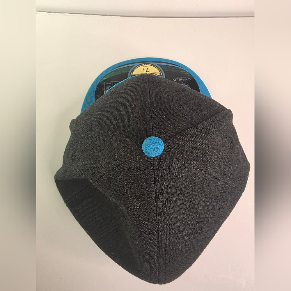 Lot Of 2 VGUC New Era NFL Carolina Panthers 59Fifty Fitted Hats Size 7 1/2 - Picture 5 of 14